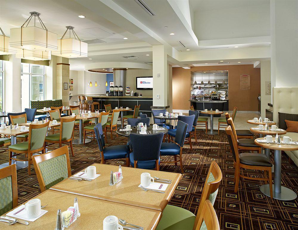 Hilton Garden Inn Dallas Arlington Restaurante foto